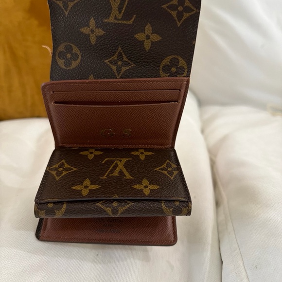 Louis Vuitton Brown Monogram Wallet with Gold Button - Picture 4 of 5